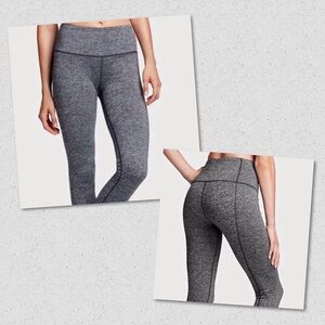 VICTORIA SECRET SPORT Gray Knockout Mid-Rise Ankle-length Leggings Size Medium